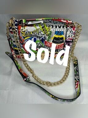 Multicolor Graphic Chain Shoulder Bag